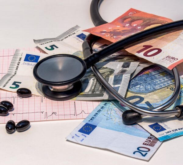 Seguro de Gastos Médicos Mayores. 